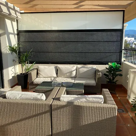 Ferienwohnung Penthouse With Sea Views In Marbella Exterior foto