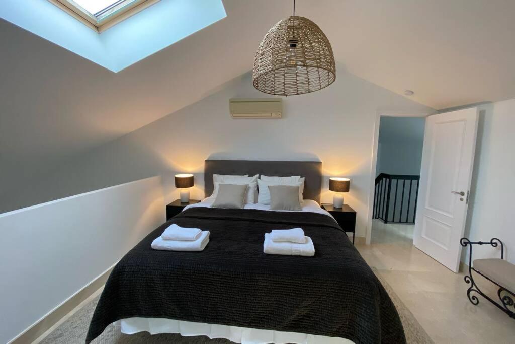 Apartament Penthouse With Sea Views In *